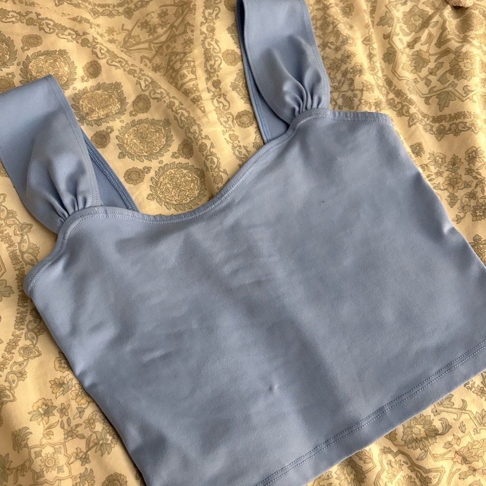 Cute Abercrombie& fitch crop top